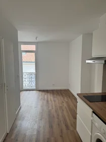 Stüdyo daire konumu Rue du Général Riu, 1 10 görüntüsü