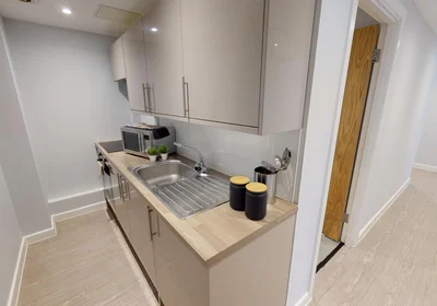 Apartamento inteiro em residência em 34 Edward St, Sheffield S3 7GB, United Kingdom, imagem 5 de 19