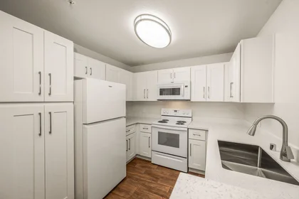 Özel oda Ikamet yerinde konumu 7675 Palmilla Drive, Unit 6424, San Diego, CA 92122, 15 18 görüntüsü