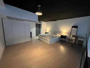 Dairenin tamamı konumu Calle de Huelva, , 8 10 görüntüsü