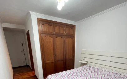 Private room at Calle García Tello, image 2 of 10