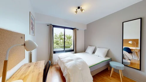 Stanza privata in Avenue du Centre, immagine 1 di 19