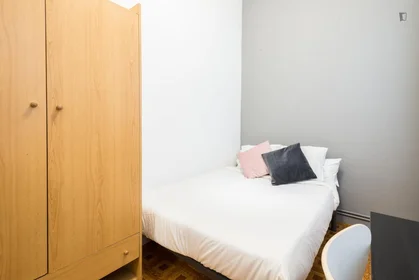 Chambre privée à Calle de los Jardines, image 1 de 12