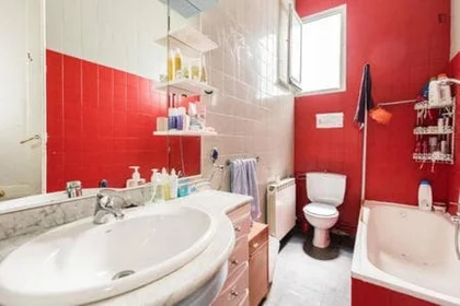 Chambre privée à Calle de los Jardines, image 8 de 12