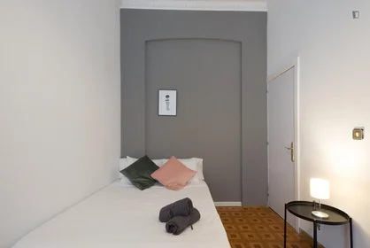 Chambre privée à Calle de los Jardines, image 2 de 11