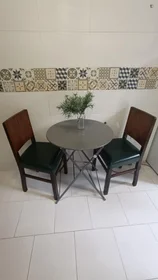 Privatzimmer in der Av. Dom João I, bild 12 von 27