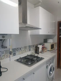 Privatzimmer in der Av. Dom João I, bild 10 von 27