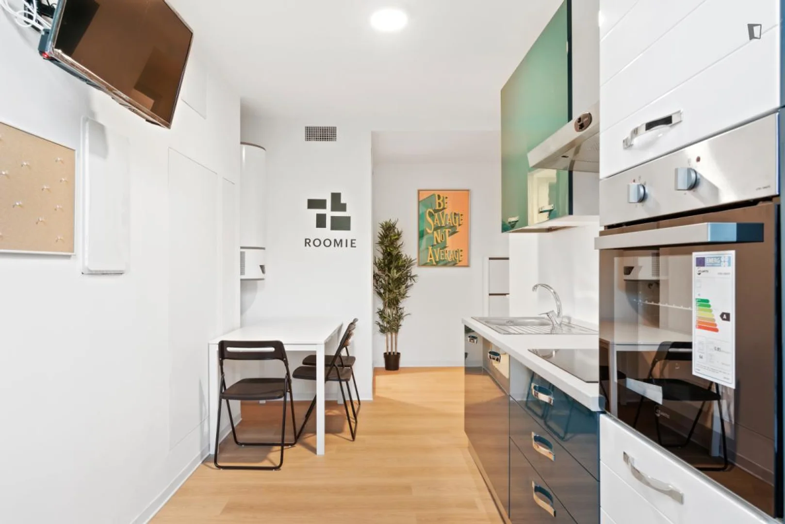 Habitación acogedora para estudiantes disponible en 