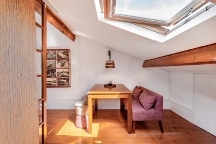 Entire apartment at Rua do Almada, image 12 of 20