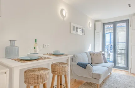 Logement entier à Rua do Pinheiro, image 10 de 18
