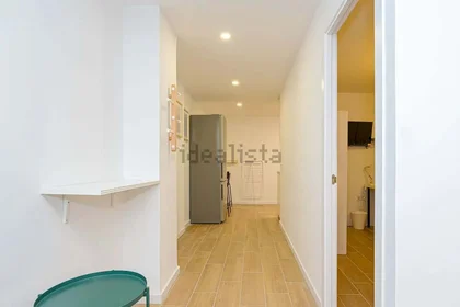Private room at 2º, C/ Italia, 15, 03003 Alacant, Alicante, Spain, image 8 of 22