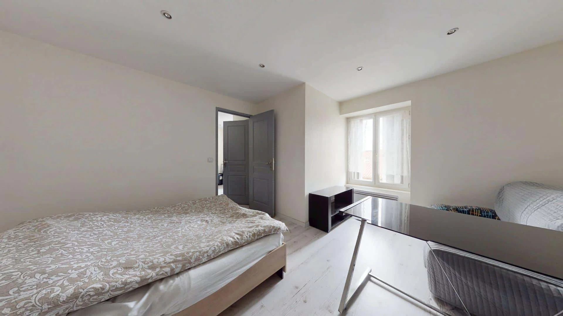 51 Rue Tiblier Verne, 42000 Saint-Étienne, France