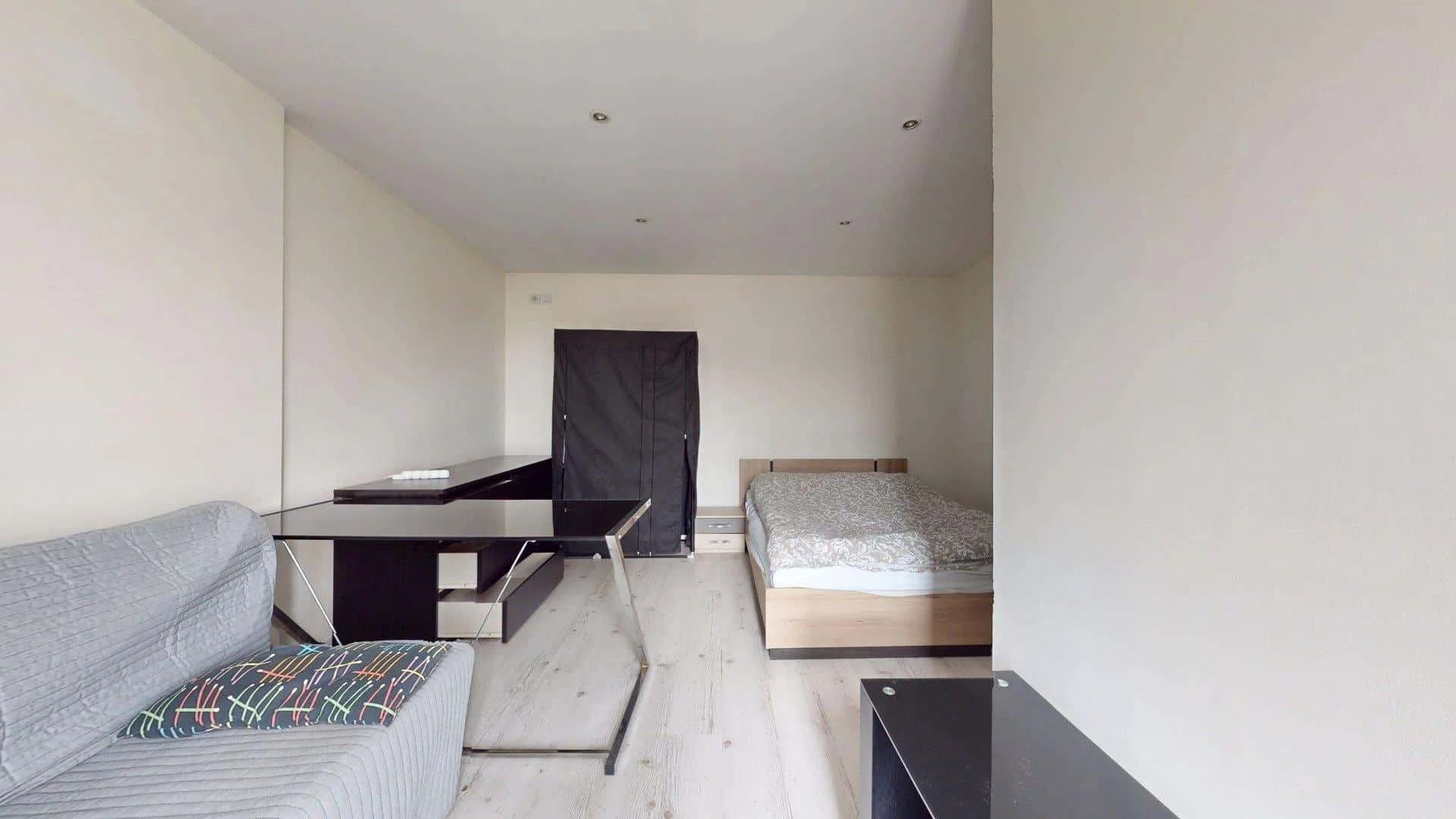 51 Rue Tiblier Verne, 42000 Saint-Étienne, France