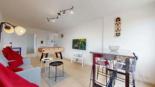 Private room at 12 Rue Joachim du Bellay, 31100 Toulouse, France, image 1 of 10
