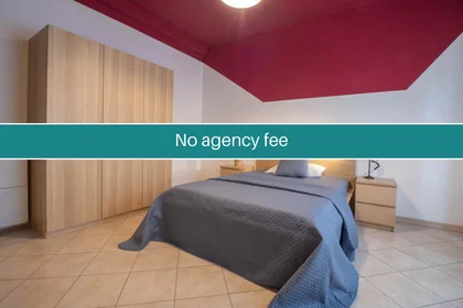 Quarto privado em Via Contardo Ferrini, 44, 27100 Pavia PV, Italia, imagem 1 de 10