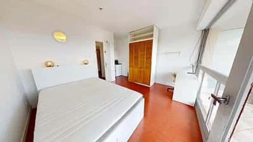 Özel oda konumu Rés Camponac, 33600 Pessac, France, 1 12 görüntüsü