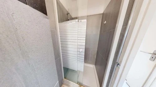 Özel oda konumu Rés Camponac, 33600 Pessac, France, 10 12 görüntüsü