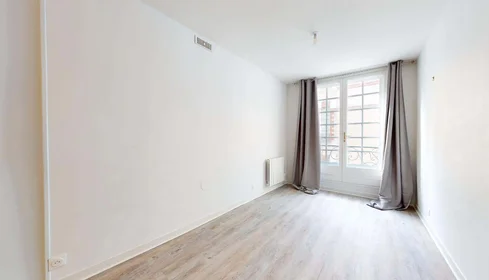 Alojamiento entero en 6 Rue de l'Emery, 44000 Nantes, France, imagen 18 de 18