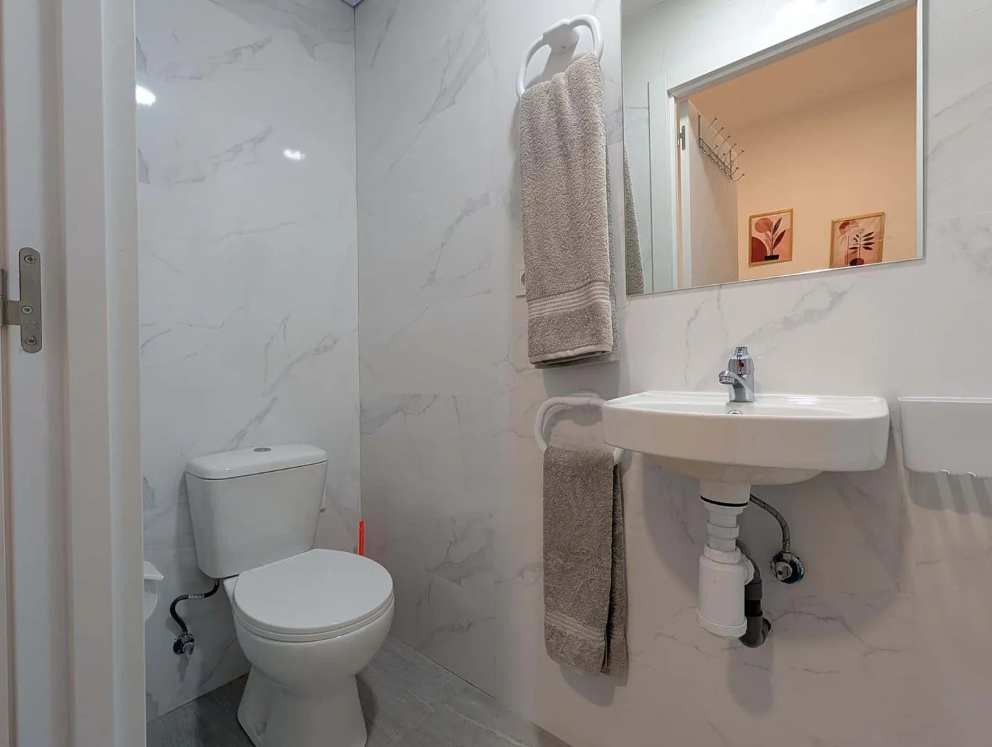 Chambre d'étudiant confortable et spacieuse dans 