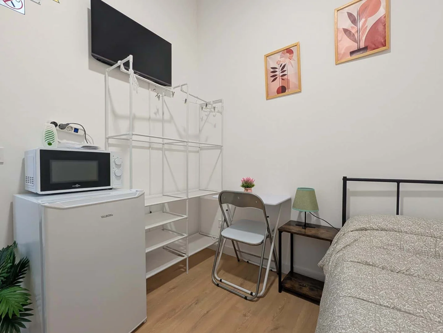 Chambre à louer dans un appartement d'étudiant à , entièrement meublée