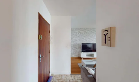 Chambre privée à Pl. Voltaire, 45100 Orléans, France, image 14 de 19