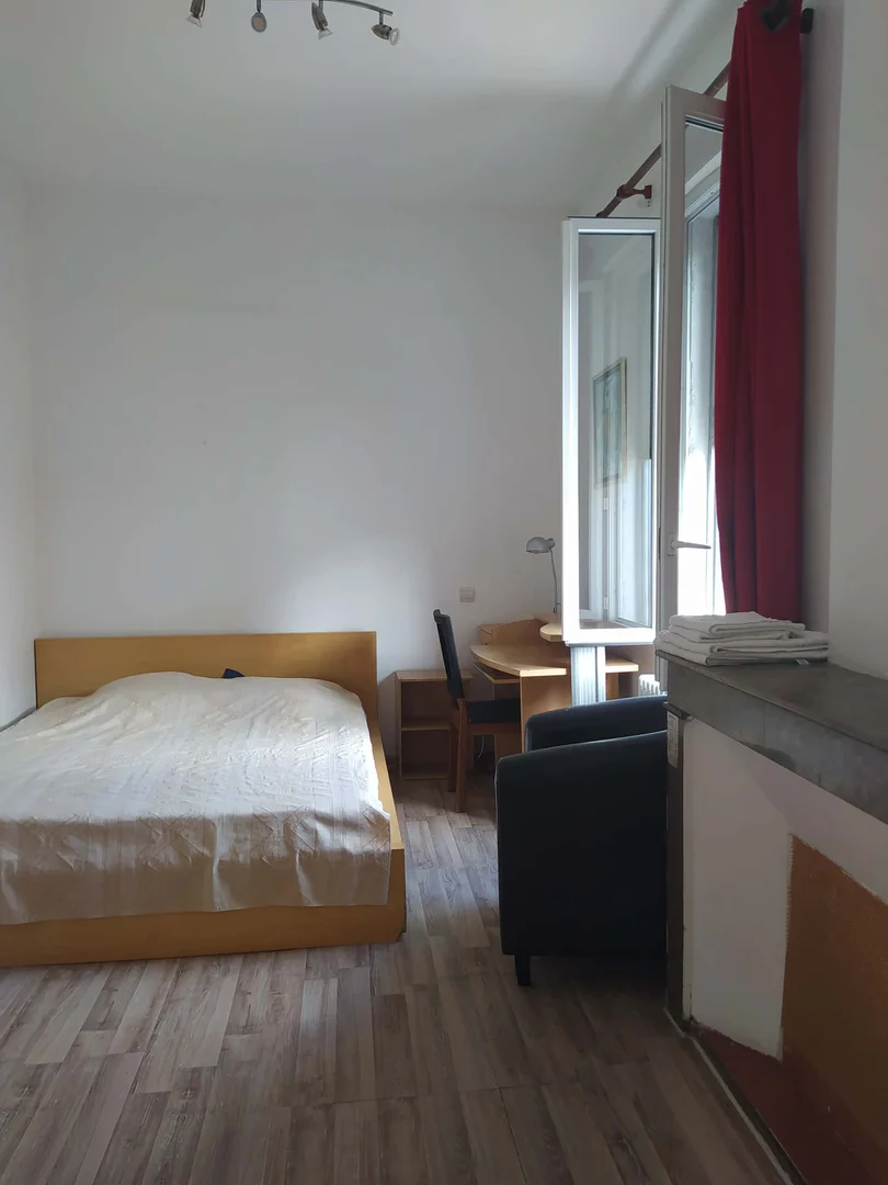 3 Ter Rue Saint-Christophe, 84000 Avignon, France