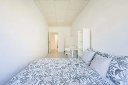 Privatzimmer in der Av. Elias Garcia 147, 1050-154 Lisboa, Portogallo, bild 6 von 41