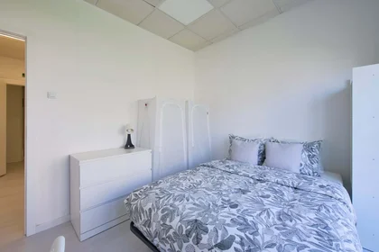 Privatzimmer in der Av. Elias Garcia 147, 1050-154 Lisboa, Portogallo, bild 7 von 46
