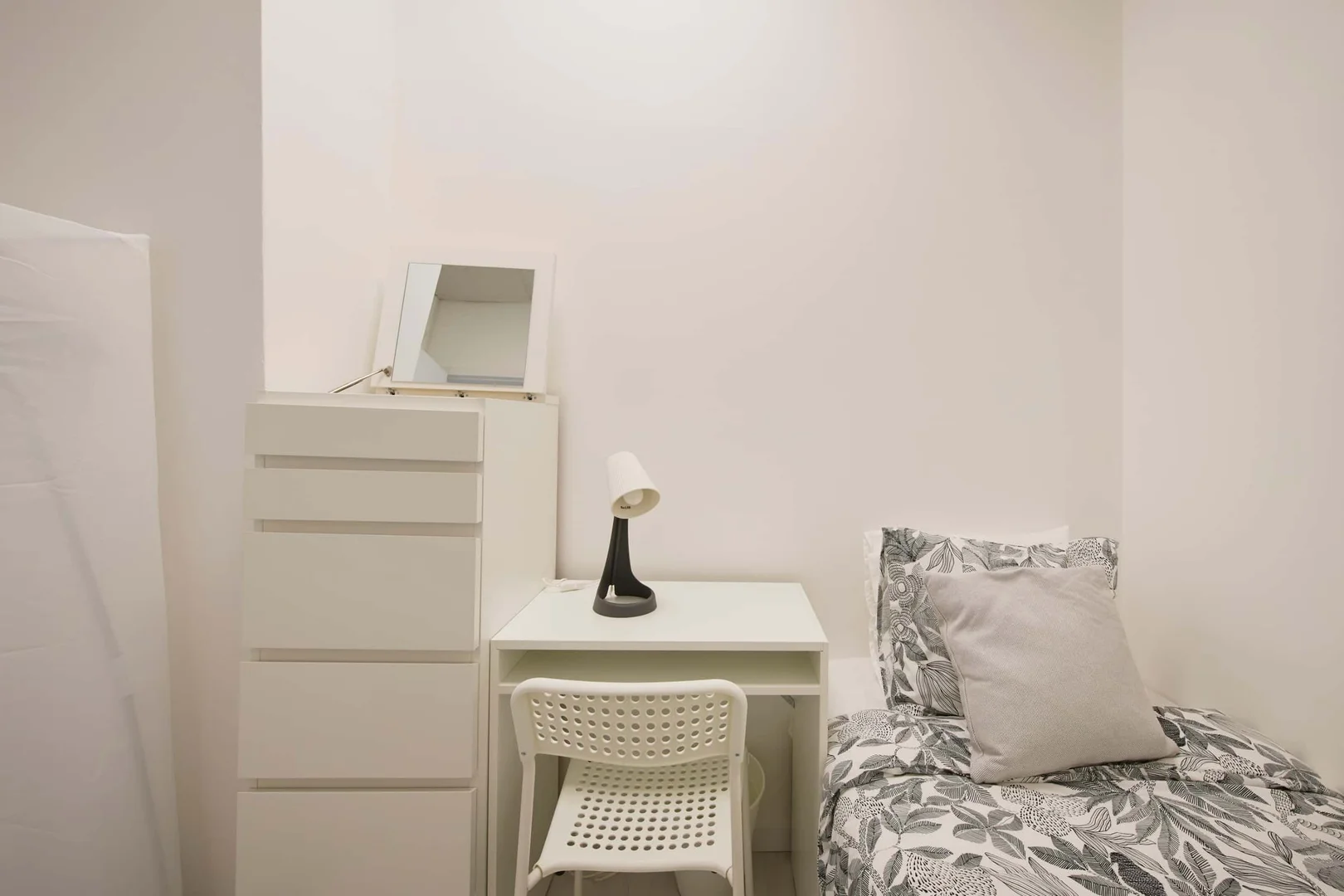Studentenfreundliches Zimmer in mit modernen Annehmlichkeiten