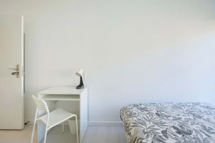 Privatzimmer in der Av. Elias Garcia 147, 1050-154 Lisboa, Portogallo, bild 5 von 42
