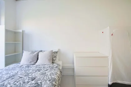 Privatzimmer in der Av. Elias Garcia 147, 1050-154 Lisboa, Portogallo, bild 7 von 42
