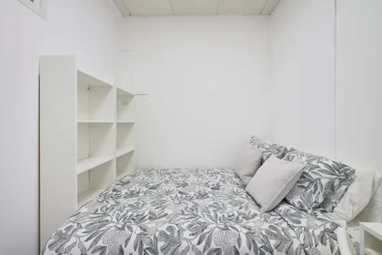 Privatzimmer in der Av. Elias Garcia 147, 1050-154 Lisboa, Portogallo, bild 8 von 44