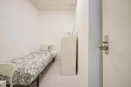 Privatzimmer in der Av. Elias Garcia 147, 1050-154 Lisboa, Portogallo, bild 8 von 43