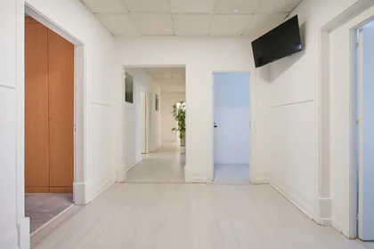Privatzimmer in der Av. Elias Garcia 147, 1050-154 Lisboa, Portogallo, bild 17 von 40