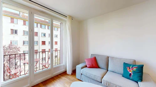 Alojamiento entero en 13 Rue Charles Dumont, 21000 Dijon, France, imagen 17 de 23