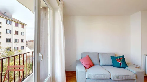 Alojamiento entero en 13 Rue Charles Dumont, 21000 Dijon, France, imagen 18 de 23
