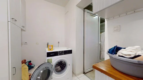Prywatny pokój 51 Rue Barra, 49100 Angers, France, obraz 19 27