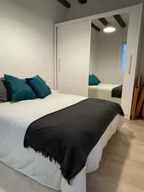 整套公寓 在 Carrer de Vinaròs, 45, Ciutat Vella, 08003 Barcelona, Spagna, 33的图像15