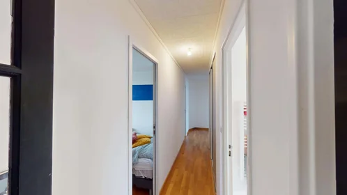 Özel oda konumu 6 Sq. du Poitou, 29200 Brest, France, 15 18 görüntüsü