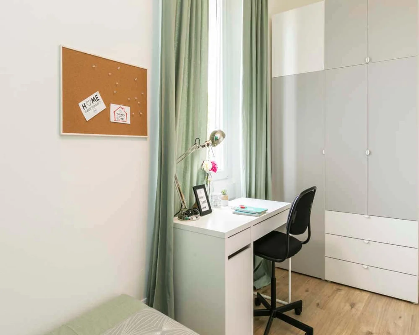Chambre d'étudiant bon marché à proximité du campus dans 