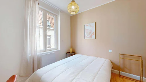 Private room at 15 Rue Montaigne, 59000 Lille, France, image 6 of 15