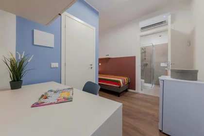 Privatzimmer in der 42121 Reggio Emilia, Province of Reggio Emilia, Italy, bild 4 von 14
