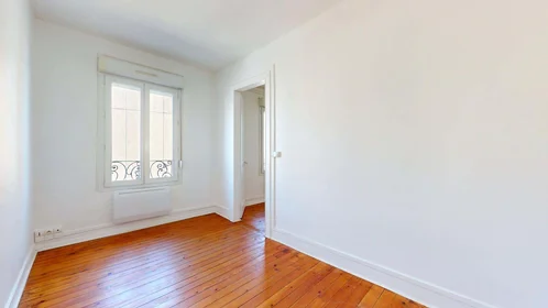 Apartamento inteiro em 21 Rue Collard, 76600 Le Havre, France, imagem 11 de 14