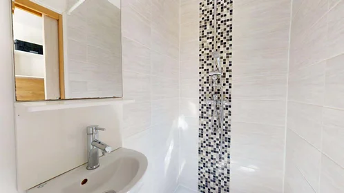 Apartamento inteiro em 21 Rue Collard, 76600 Le Havre, France, imagem 12 de 14