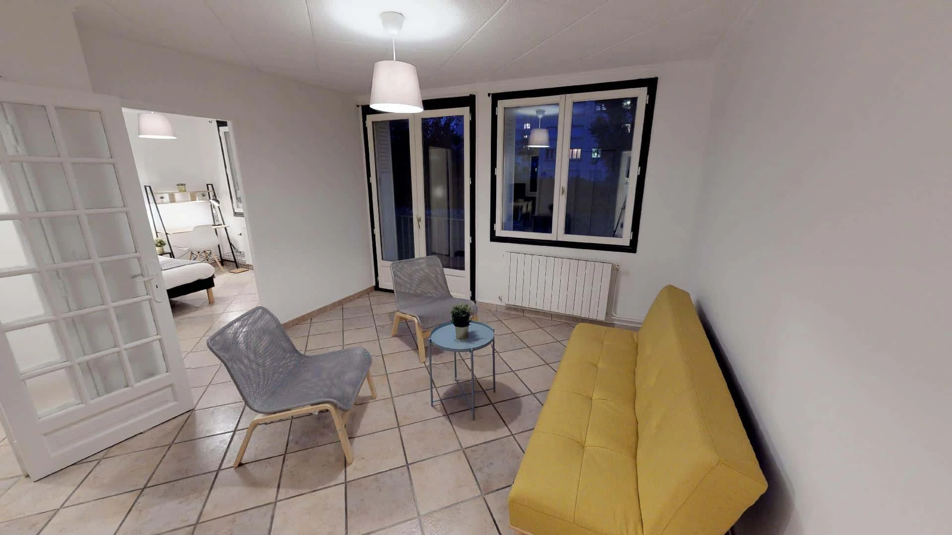 Chambre à louer dans un appartement d'étudiant à , entièrement meublée