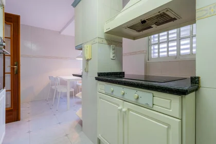 Private room at Av. de Burjassot, 46015 València, Valencia, Spain, image 29 of 40