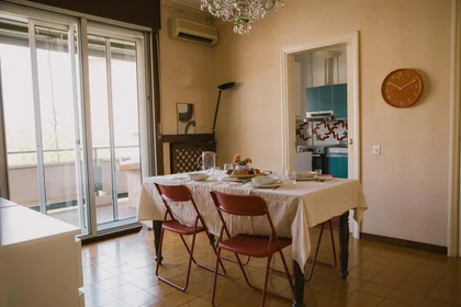 Quarto privado em Viale Europa, 72, 25133 Brescia BS, Italy, imagem 4 de 24