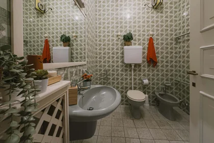 Quarto privado em Viale Europa, 72, 25133 Brescia BS, Italy, imagem 20 de 24