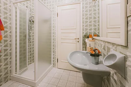 Quarto privado em Viale Europa, 72, 25133 Brescia BS, Italy, imagem 20 de 22