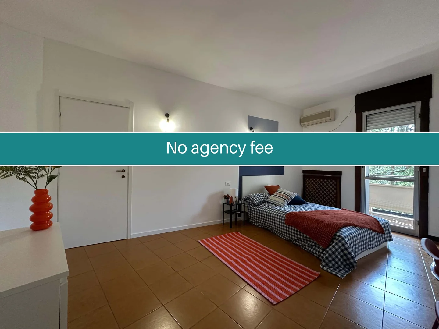 Quarto para alugar em apartamento de estudantes em , totalmente mobilado